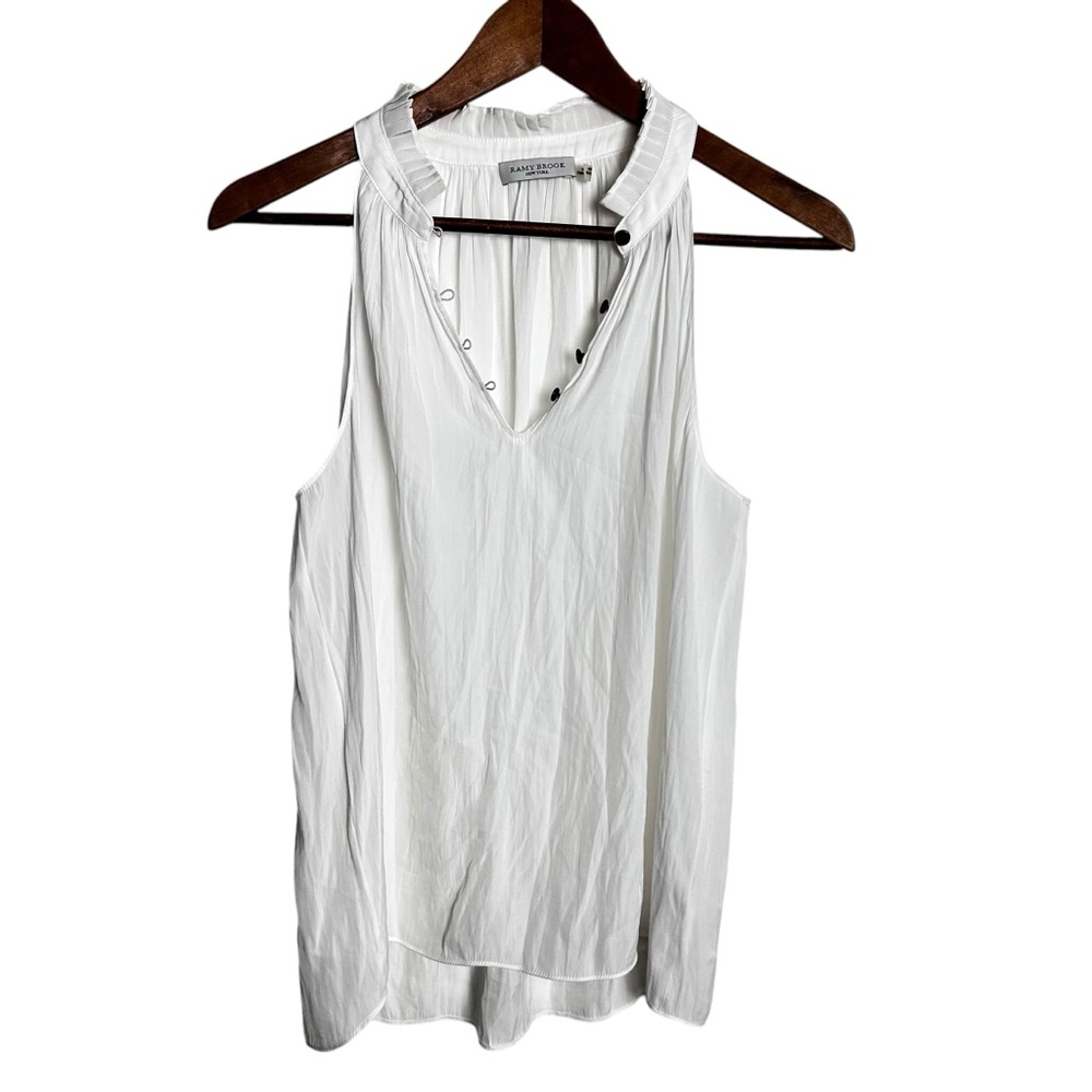 RAMY BROOK White side button Sleeveless Top. EUC